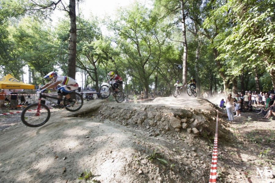 bp_122608_pcxiii_dirt_cro_0047.jpg